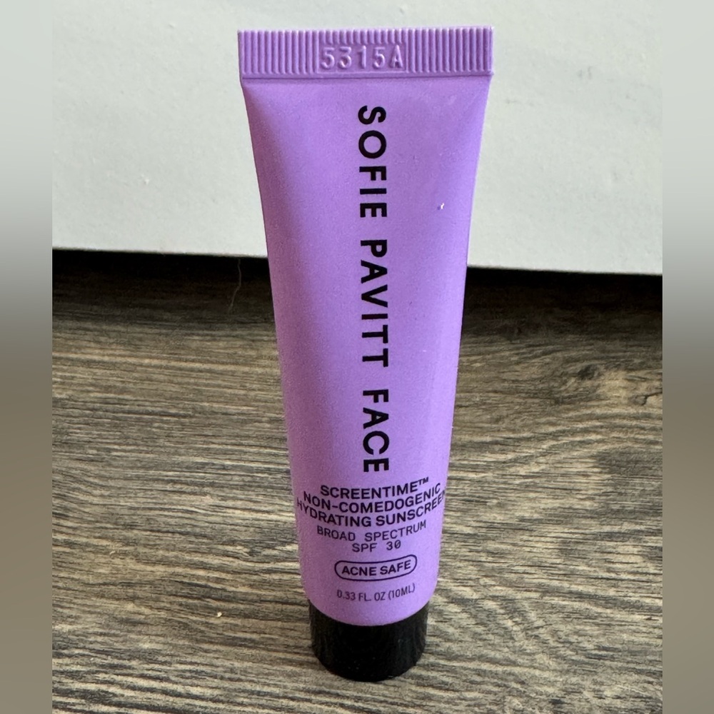 NIB Sofie Pavitt Face Screentime Acne Safe Sunscreen SPF30 .33 fl oz - Picture 4 of 6
